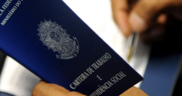 img-advogado-trabalhista-empresarial